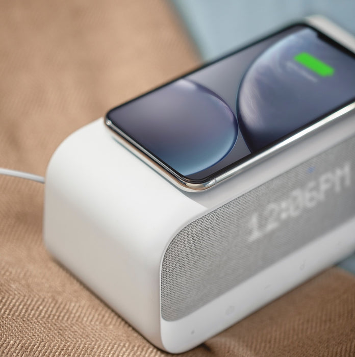 مكبر صوت بلوتوث انكر Soundcore Wakey مع منبه  / راديو FM ،/ شاحن لاسلكي